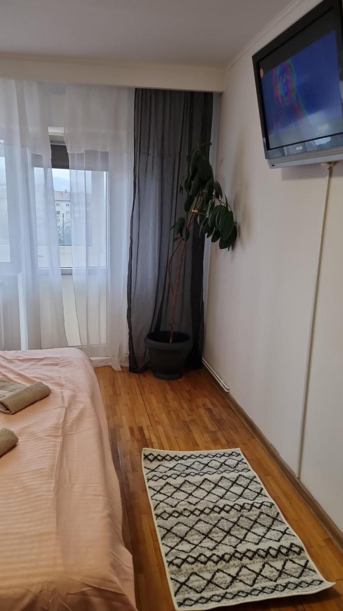 Appartement Marya'S à Râmnicu Vâlcea Chambre photo